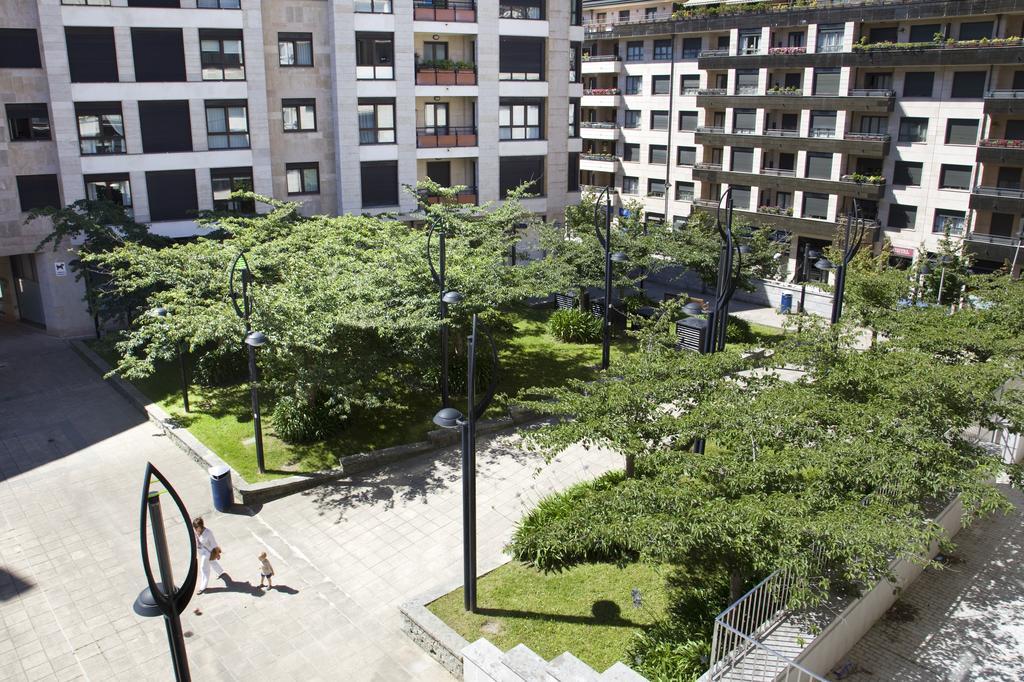 Pension T5 Donostia Suites San Sebastián Exteriör bild